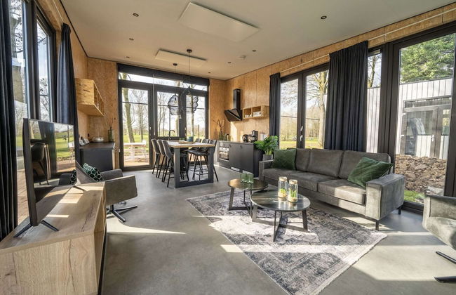 Modern Chalet by the River Maas - Foto 8