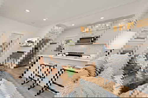 Photo 1 - Chic Luxury Retreat in Old Town Walk Everywhere!