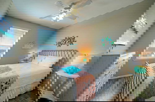 Foto 28 - The Beautiful Place by Avantstay Mins to Beach Family-friendly Pool
