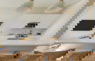Foto 2 - 98 Degrees by Avantstay Covered Balcony Lounge Newly Built 4bdr Home