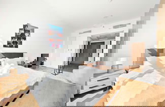 Foto 2 - Perfect Studio in JVC With Pool and gym