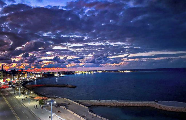 Luxury Apartment 3BR & Full Sea View - Photo 20