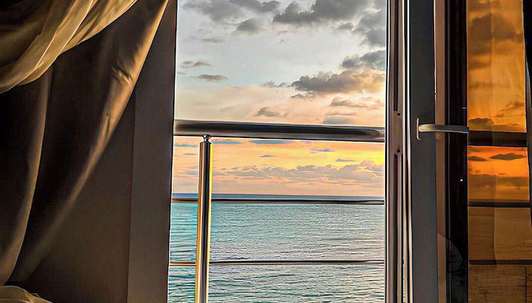 Foto 1 - Luxury Apartment 3BR & Full Sea View