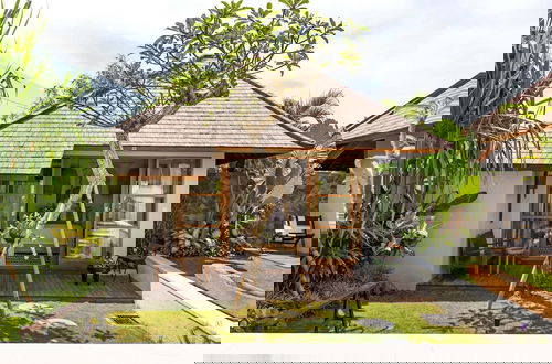 Foto 13 - Villa Chempaka by Alfred in Bali - New Luxe Tropical 4BR Dream Villa in Canggu