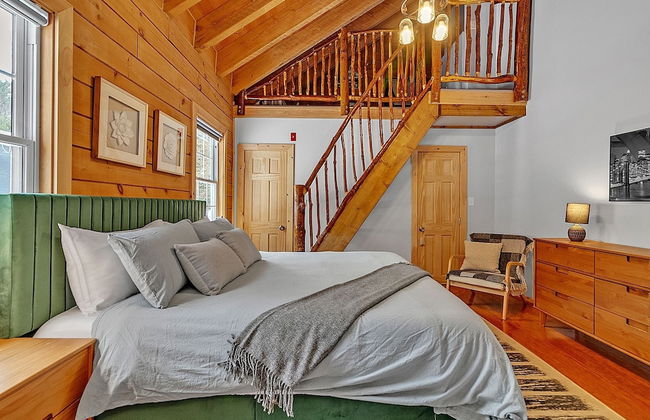 Modern Log Cabin With Skiing & Work-friendly Setup 3 Bedroom Home - Foto 4