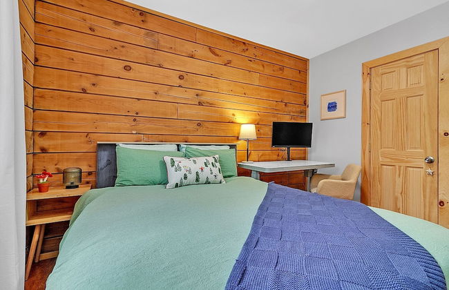 Modern Log Cabin With Skiing & Work-friendly Setup 3 Bedroom Home - Foto 6
