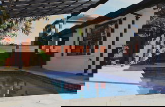 Foto 3 - Family Luxury Home With Pool in Mcallen Near by Hospitals and Stores
