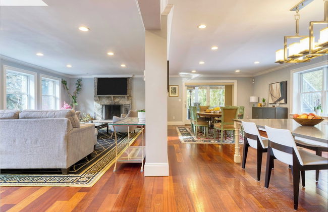 Hudson River Views + Firepit, Patio, Dog Run, Game Room Stone Manor - Foto 7