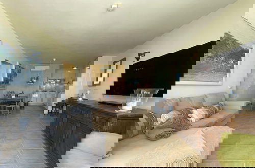 Foto 8 - Beautiful Apartment With View