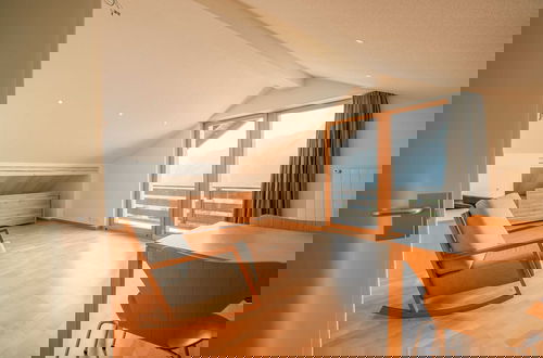 Foto 1 - Adler 30
