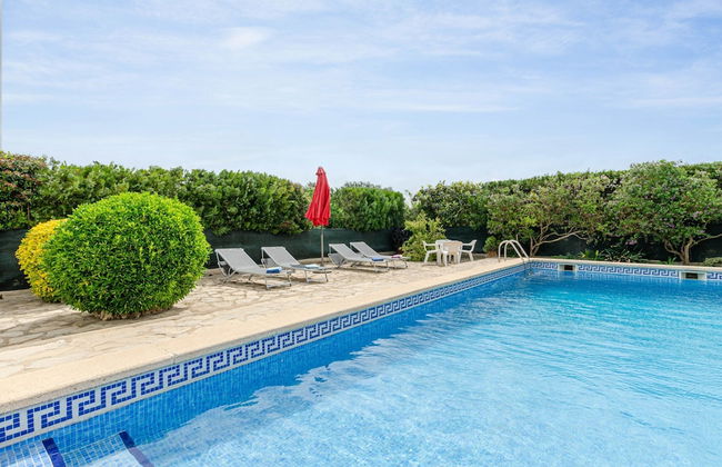 Peaceful Villa in Serene Retreat - Foto 29