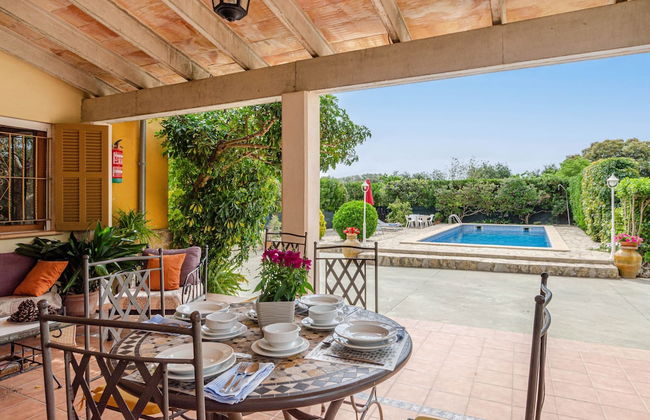 Peaceful Villa in Serene Retreat - Foto 35