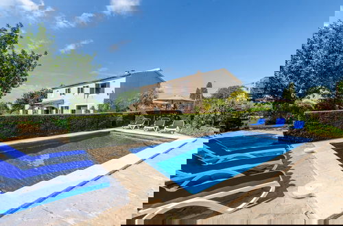 Foto 1 - Villa in Serene Location