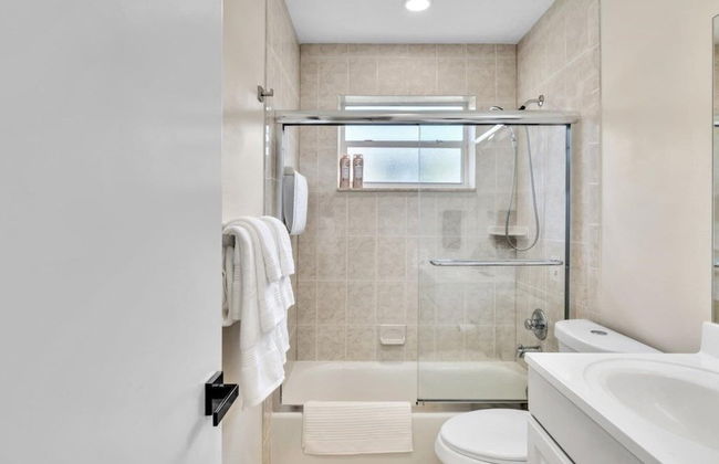 Casa Maya 3br Home With Pool In Hollywood Hills 3 Bedroom Home by RedAwning - Foto 25