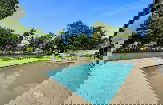Foto 1 - Villa Royale 4 Br Home W/ Pool And Hot Tub 4 Bedroom Villa by RedAwning