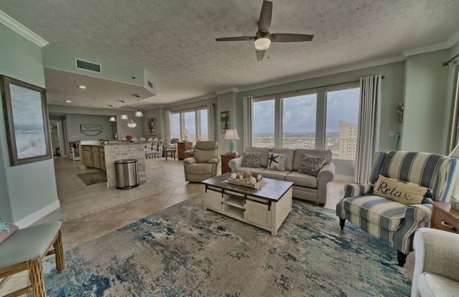 Unit 1501 2 Bedroom Condo by RedAwning - Photo 15