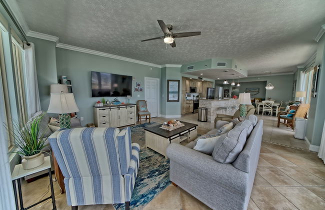 Unit 1501 2 Bedroom Condo by RedAwning - Photo 16