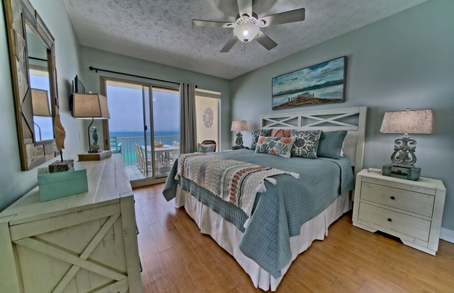 Unit 1501 2 Bedroom Condo by RedAwning - Photo 5