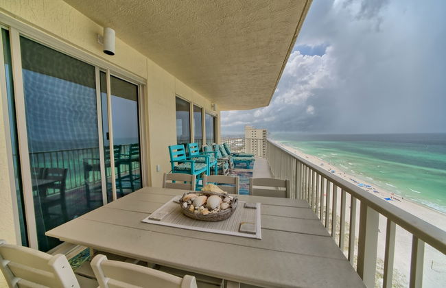 Unit 1501 2 Bedroom Condo by RedAwning - Photo 34
