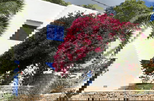 Photo 1 - Hillside Villa Near Beaches