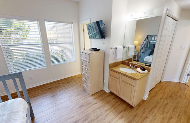Sandpiper Cove 9141 3 Bedroom Condo by RedAwning - Photo 2