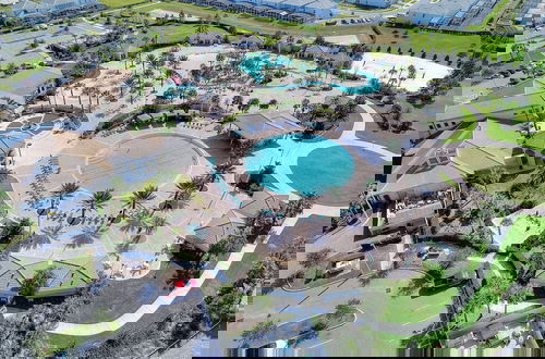 Foto 50 - Wonderland Sleeps 14 Free Waterparks and South Facing Pool