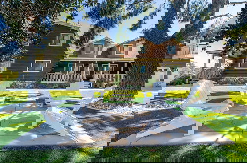 Foto 52 - Chateau Syrah by Avantstay Picturesque Estate w Pool Hot Tub Pool Table Table Tennis New Pickleball Court Basketball Hoop