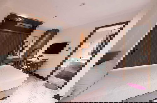Foto 5 - Luxe Paradise Suites Hotel Hoang Cau