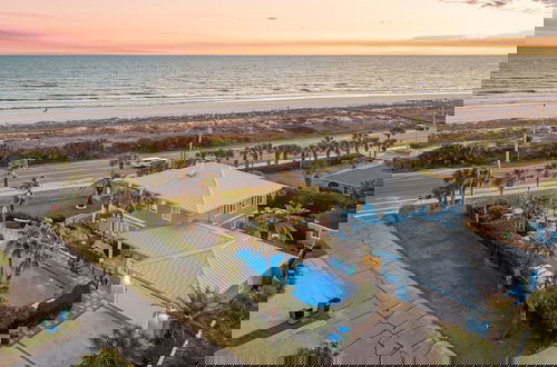 Foto 1 - Private Paradise on Front Beach Rd