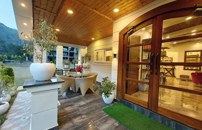 The Paradise - Luxury 3BR Villa Near the Airport in Dehradun - Photo 60