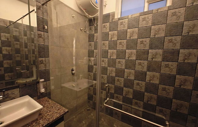 The Paradise - Luxury 3BR Villa Near the Airport in Dehradun - Photo 33