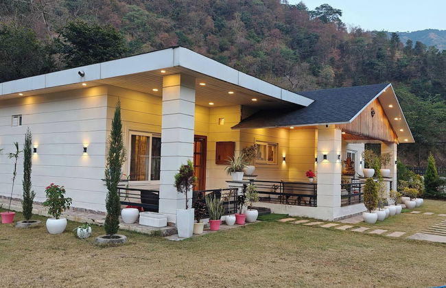 The Paradise - Luxury 3BR Villa Near the Airport in Dehradun - Photo 77