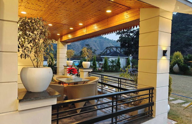 The Paradise - Luxury 3BR Villa Near the Airport in Dehradun - Photo 61