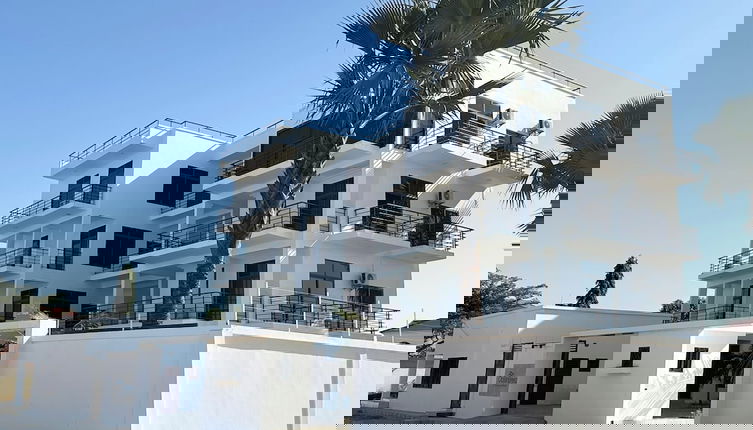 Foto 1 - Ocean Breeze Luxury Apartments