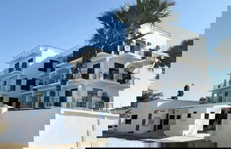 Foto 1 - Ocean Breeze Luxury Apartments