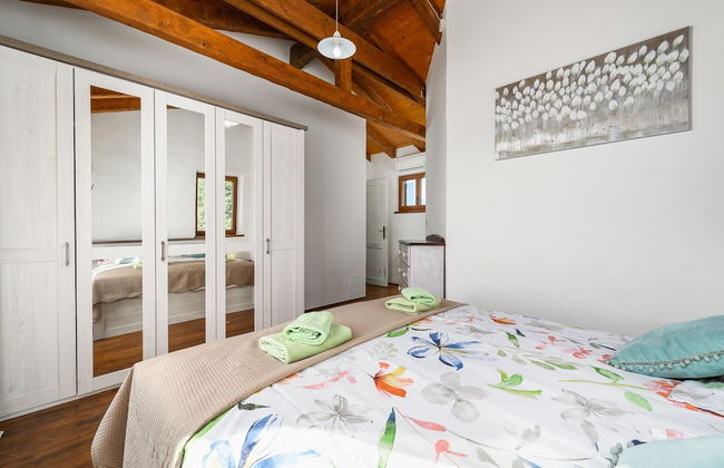 Villa in Sveti Lovrec Near Ski Resort - Foto 6