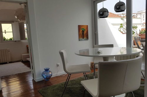 Photo 11 - Stylish Lisbon Apartment in Alfama