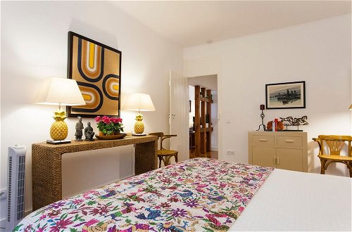 Photo 3 - Stylish Lisbon Apartment in Alfama