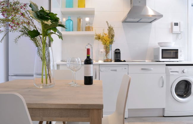 NQN Aparts & Suites Madrid - Photo 32