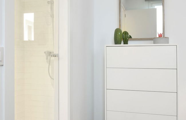 NQN Aparts & Suites Madrid - Photo 9