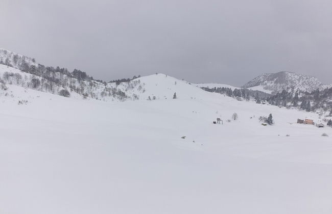 6guests-skiing-mountainviews-fireplace-freeparking - Foto 8