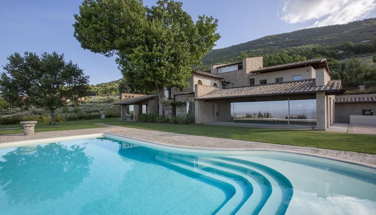 Photo 1 - Villa Assisi