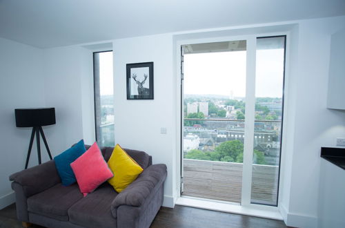 Photo 20 - High view 2 Bedroom apt - Woolwich