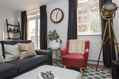 Foto 18 - Lovely 2 Bedroom Flat Near Whitechapel Station