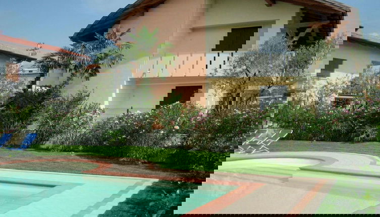 Photo 1 - Holiday Home in Lazise Near Lake Garda