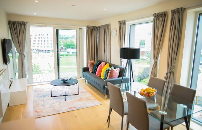 Thames View 2 Bed Apartment With Balcony - Foto 22