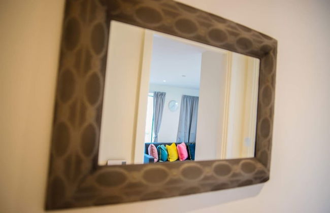 Thames View 2 Bed Apartment With Balcony - Foto 24