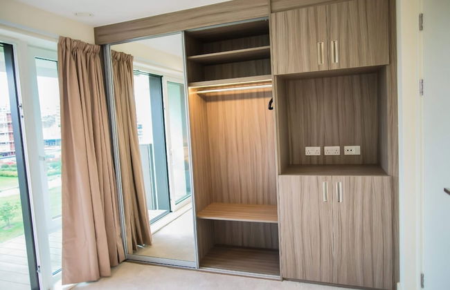 Thames View 2 Bed Apartment With Balcony - Foto 4