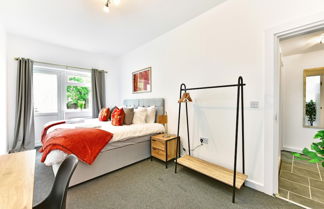 Photo 3 - West Ealing SVD Apt. - 2 Bedroom 2 Bath