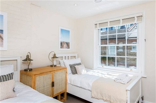 Foto 21 - Divine 3-bed Mews House, Battersea